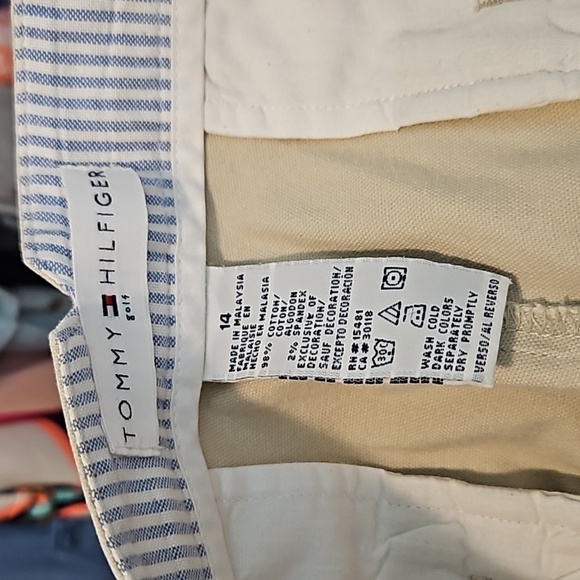 Tommy Hilfiger Golf Khaki Cropped Pants Size 14 EUC - Picture 5 of 5